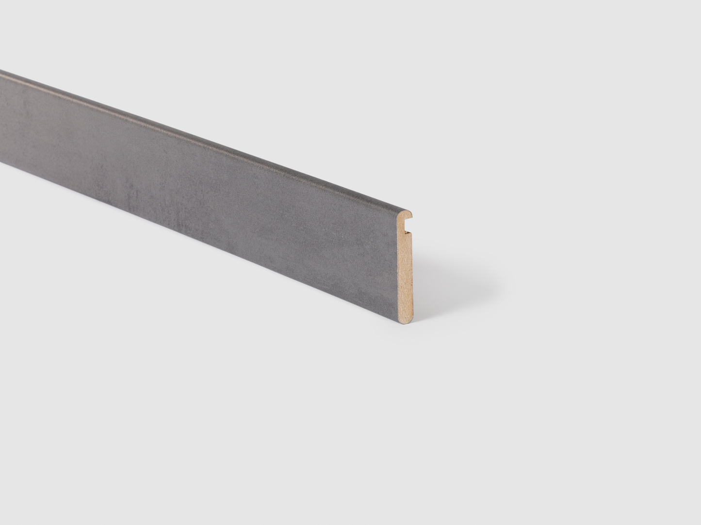 Traprenovatie Opentrapprofiel - Laminaat - Dark Grey Stone 00111 - 130x7x1cm