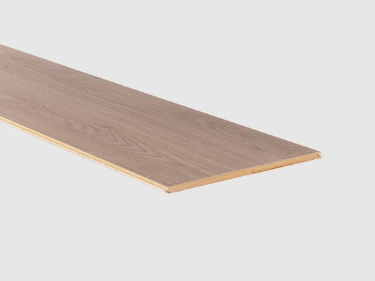 Traprenovatie overloopvloer - Laminaat - Louisiana Oak 00107 - 23x205cm