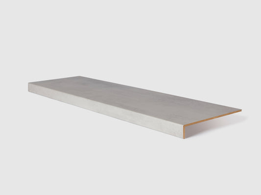 Traprenovatie traptrede - Light Grey Stone 00112
